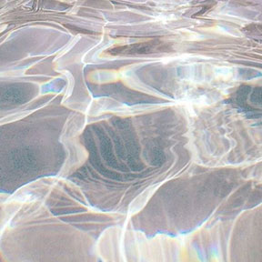 HEY TU, BEVI UN P&Ograve; DI ACQUA