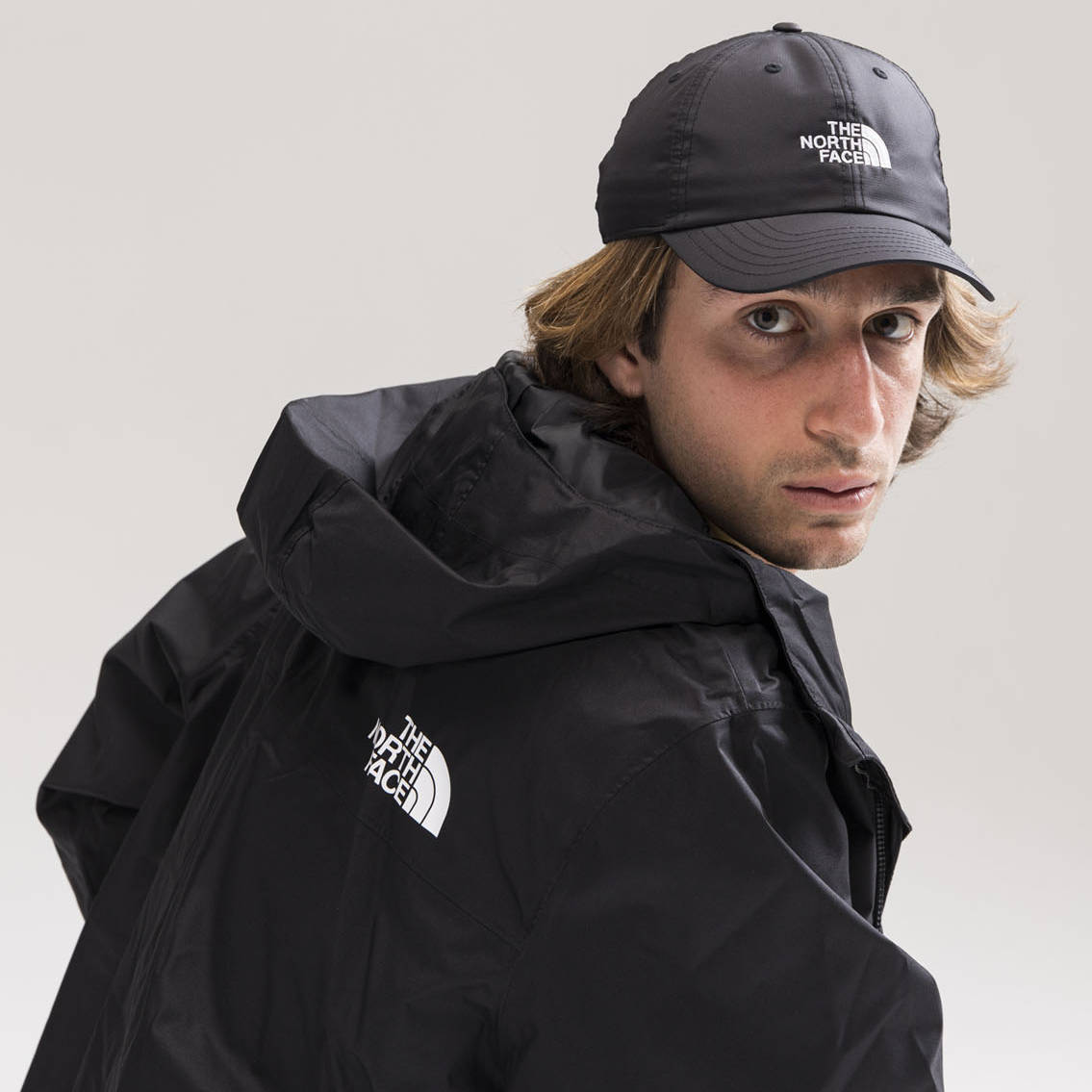 The North Face capi tecnici contemporanei performanti.