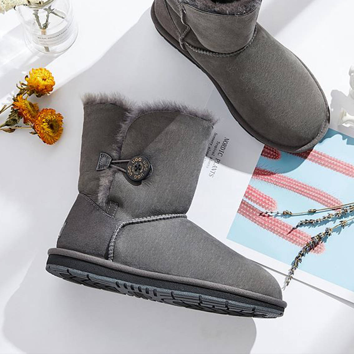 UGG - Stivali Scamosciati confortevoli per un look glamour