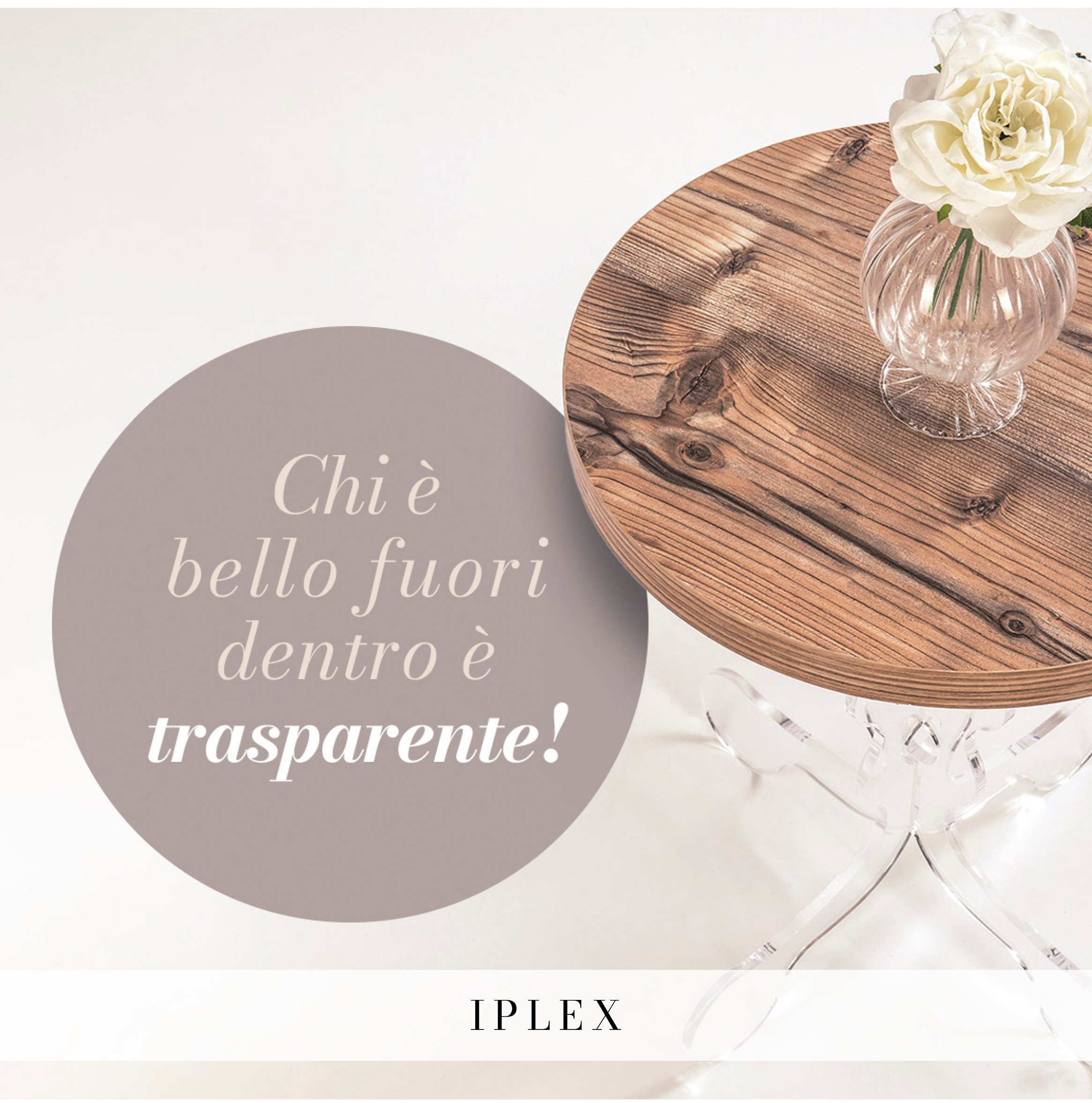Iplex arredamento in plexiglas trasparente.