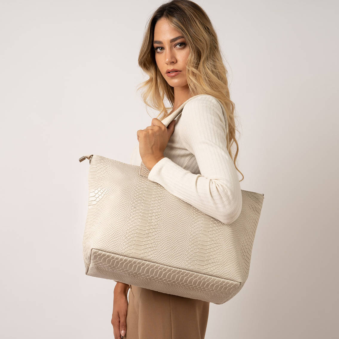 Mia16 bag