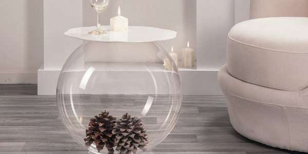 Iplex arredamento in plexiglas trasparente.