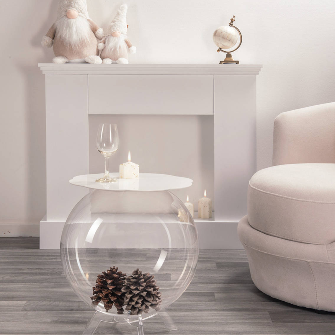 Iplex arredamento in plexiglas trasparente.