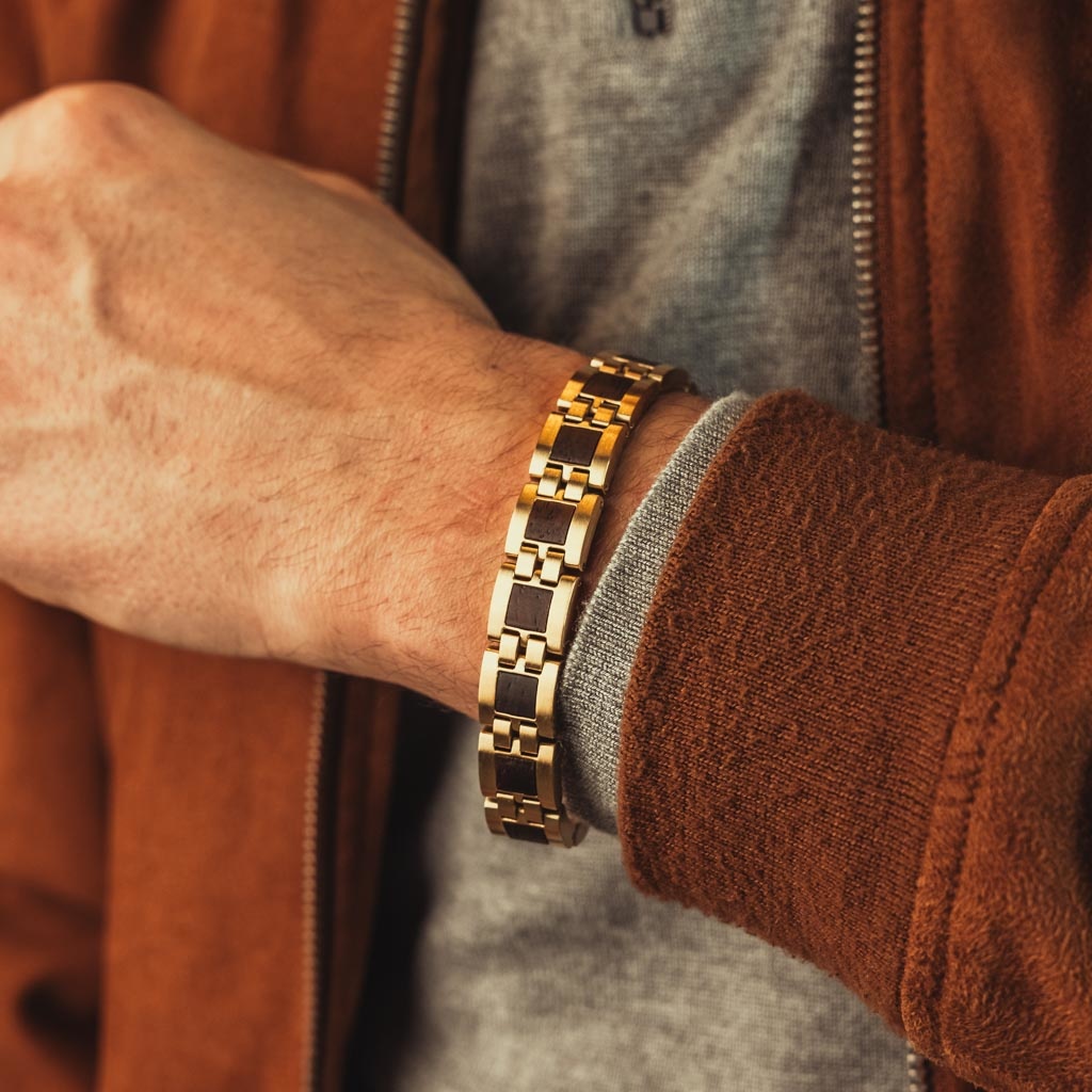 Image of Leadwood & Gold