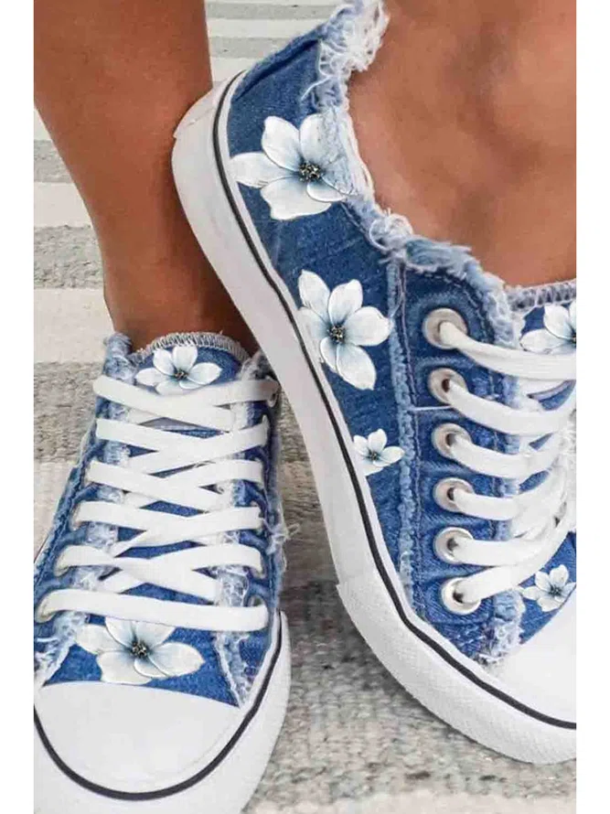Graphic Print Denim Lace-Up S...