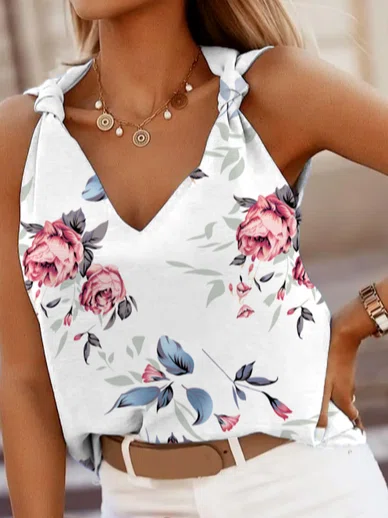 Floral V neck Regular Fit Wov...