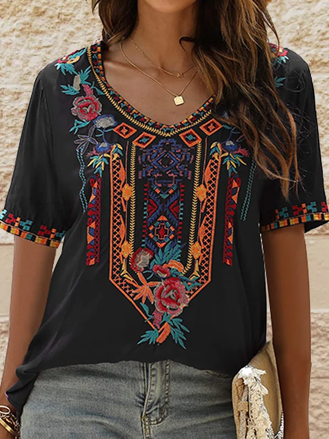 V Neck Regular Fit Vacation T...