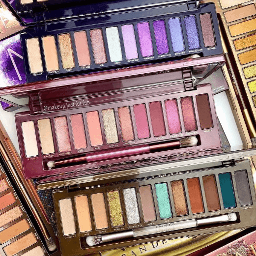 <strong>URBAN DECAY</strong>