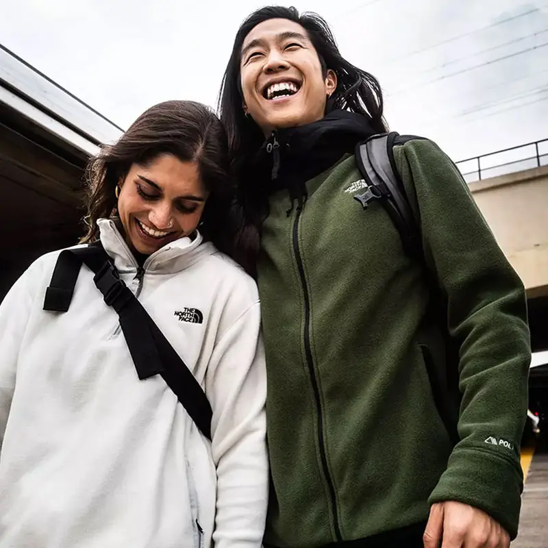 The North Face capi tecnici contemporanei performanti.