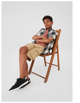 Display images to show real-time content