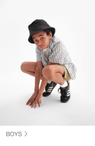 Display images to show real-time content