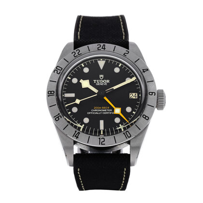 Tudor Black Bay Pro M79470-0003