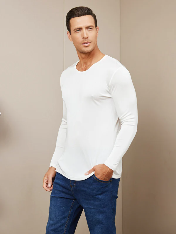Image of T-shirt in maglia di seta da uomo