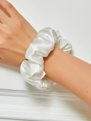Image of Scrunchies di mezzanotte in pura seta - medio - 3,5cm