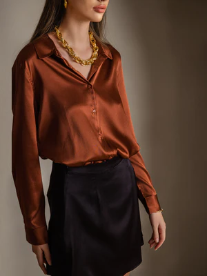 Image of 19Momme Camicia Basic in Seta a Collo Unito