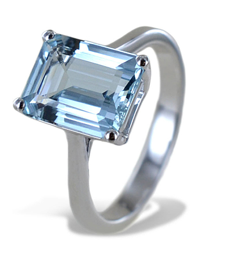 anello taglio smeraldo