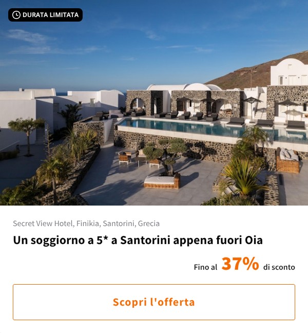 Un soggiorno a 5* a Santorini appena fuori Oia