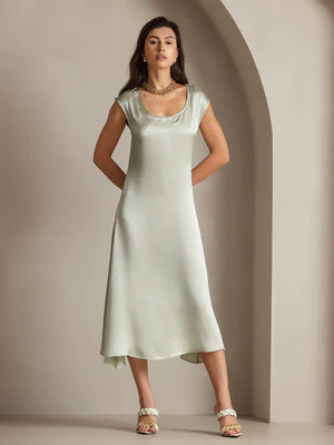 Image of 19Momme Abito Casual Senza Maniche in Seta