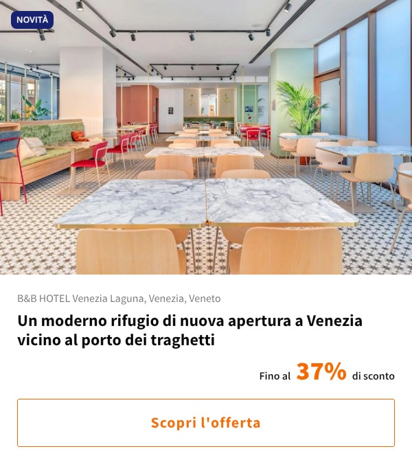 Un moderno rifugio di nuova apertura a Venezia vicino al porto dei traghetti