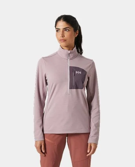 Woman wearing Versalite Half Zip Fleece