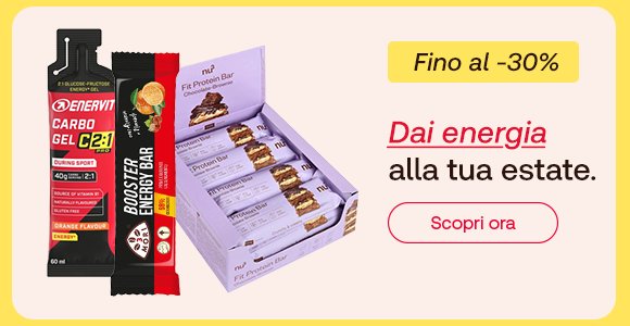 Prodotti energetici su sfondo giallo: gel Enervit Carbo C2:1, barretta Booster Energy Bar e box di Fit Protein Bar. Testo: “Dai energia alla tua estate”, con badge “Fino al -30%” e pulsante “Scopri ora