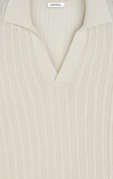 KNITWEAR