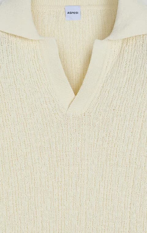 KNITWEAR
