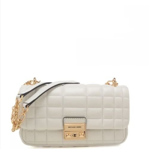 https://kimaccessori.it/borsa-a-spalla-da-donna-in-vera-pelle-trapuntata-chiusura-in-metallo-dorato-con-bottone-a-pressione-bianca-michael-kors-30r4g2rl5l-optic-white