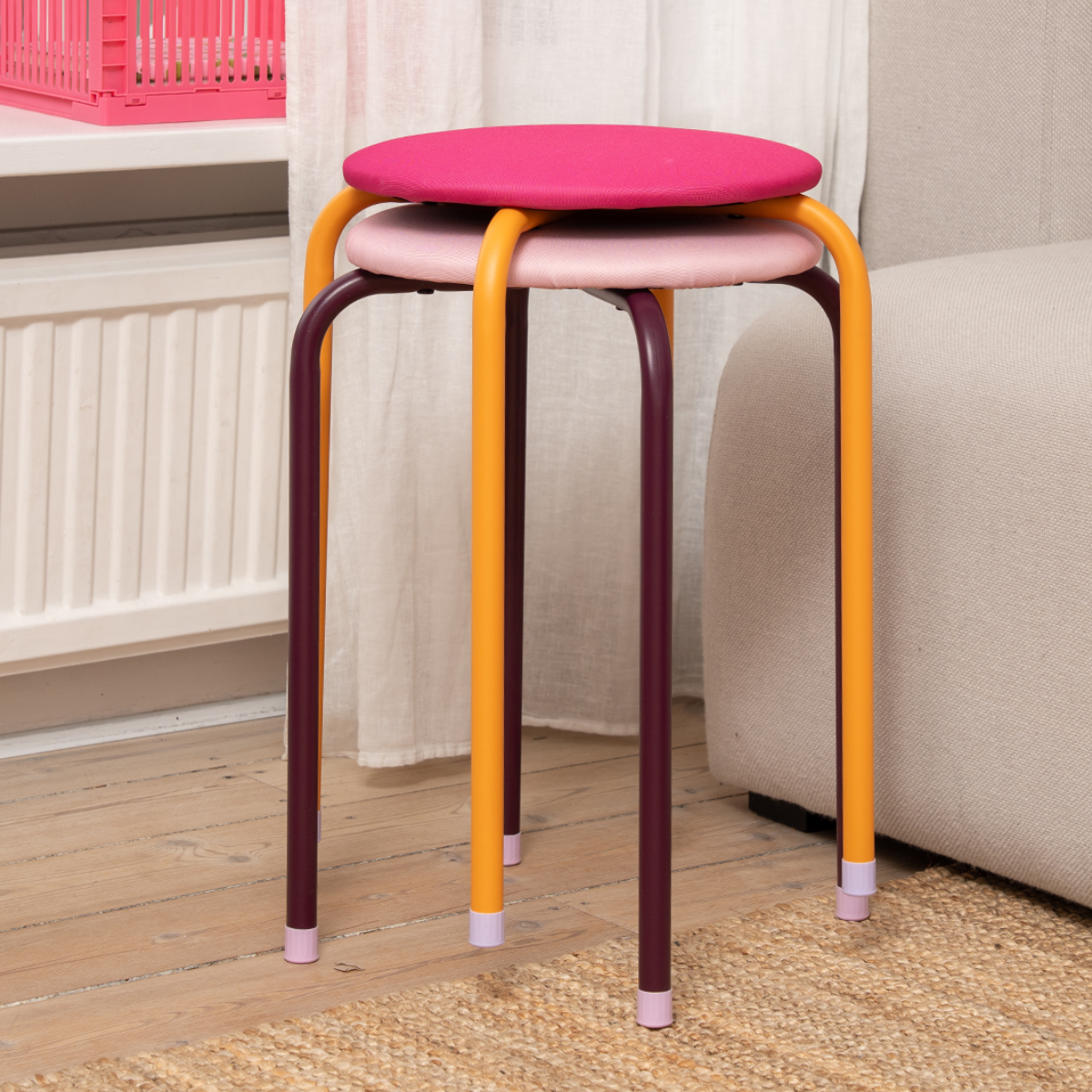 https://flyingtiger.com/products/pink-and-burgundy-stool-3065631