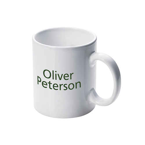 Tazza bianca con il nome “Oliver Peterson” a caratteri verdi