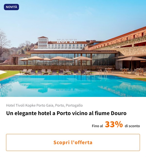 Un elegante hotel a Porto vicino al fiume Douro