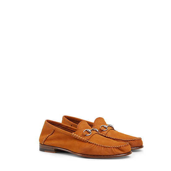 Scarpa(e) Scopri di più sul sito Web di Gucci 