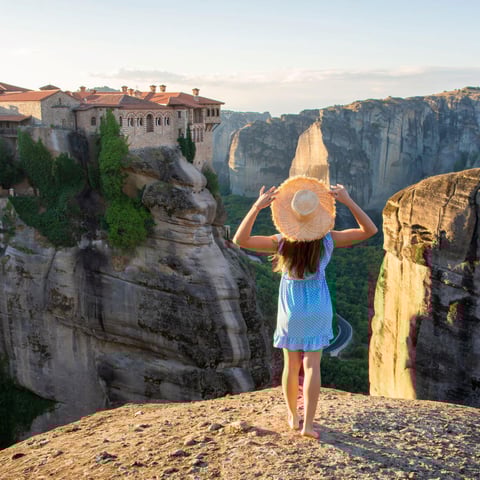Activity image: Atene: monasteri di Meteora, grotte degli eremiti e fughe al mare