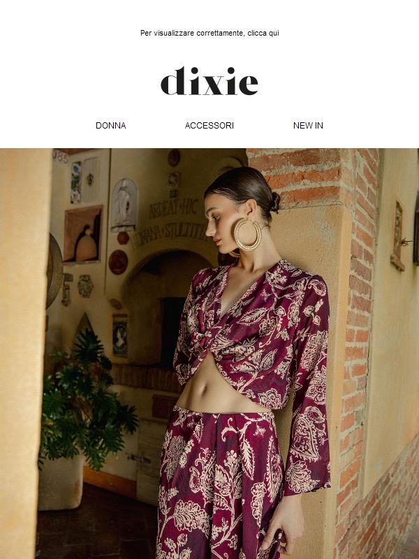 ✨ La gonna perfetta esiste ed è in saldo