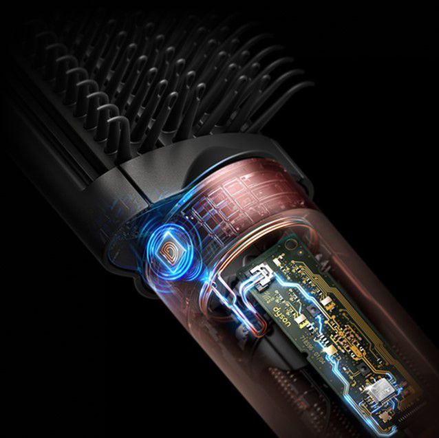Lo styler asciugacapelli Dyson Airwrap Co-anda2x riconosce un chip RFID in un accessorio.