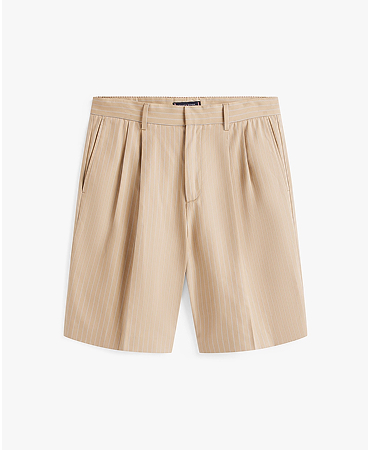Shorts gessati con pieghe sul davanti