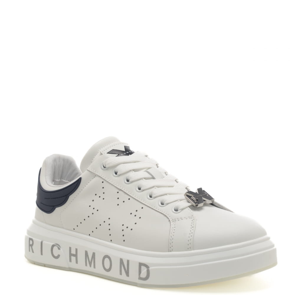 https://kimaccessori.it/sneakers-da-uomo-con-inserto-a-contrasto-sul-retro-logo-lettering-sulla-suola-bianche-john-richmond-27306-white