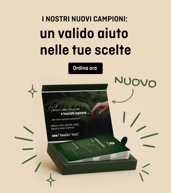 Aprire la confezione verde con i nuovi campioni di carta, il testo “I nostri campioni di carta”, la nota ‘Nuovo’, il pulsante “Ordina ora”.