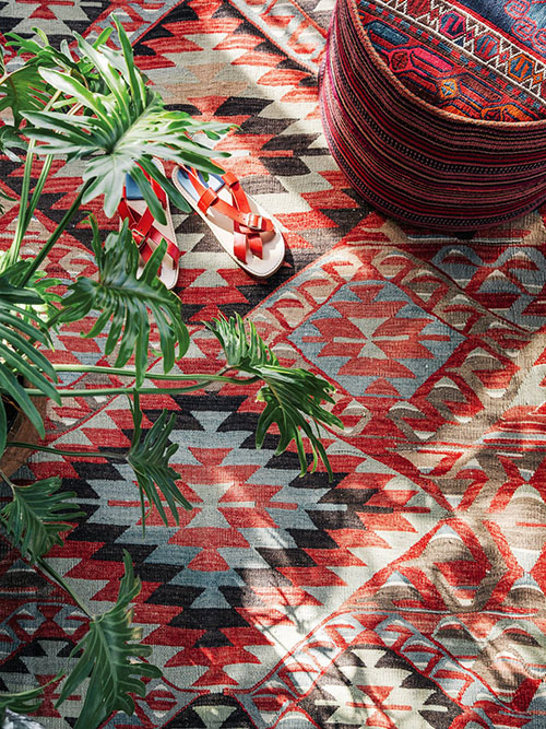 Close up on a kilim rug