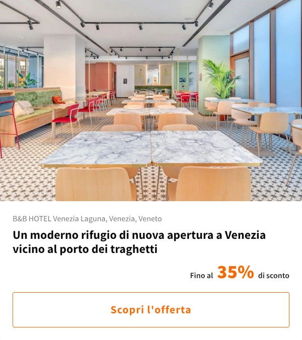 Un moderno rifugio di nuova apertura a Venezia vicino al porto dei traghetti