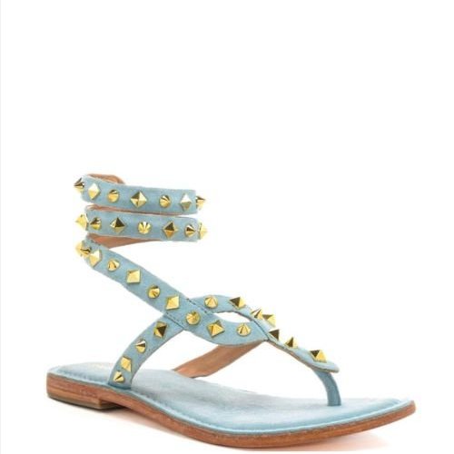 https://kimaccessori.it/sandali-bassi-da-donna-wrap-up-con-borchie-denim-coral-blue-r224002-den