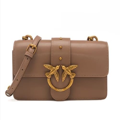 https://kimaccessori.it/cerca?cat=46&id_collezione=13,14,15,16,17&marca=220&perdonnaf=1&orderby=1