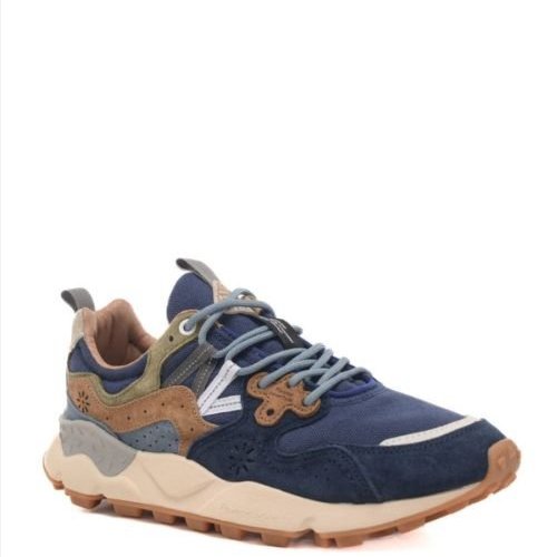 https://kimaccessori.it/sneakers-da-uomo-yamano-3-in-tessuto-tecnico-suede-blu-navy-flower-mountain-2017816383c08-blue-navy