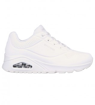 uno-stand-su-air-shoes
