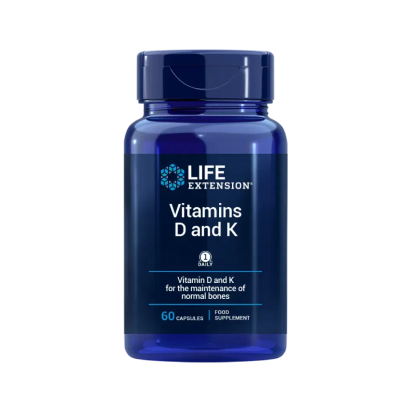 alt="Flacone Life Extension Vitamins D and K con etichetta blu e 60 capsule."