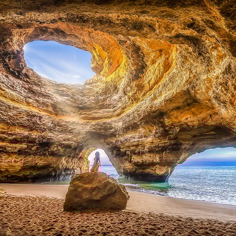Activity image: Portimão: tour in motoscafo alle grotte di Benagil con opzione tramonto
