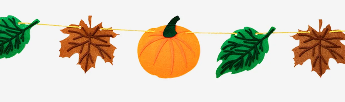 Autumn leaves and pumpkins fabric garland - 300 cm