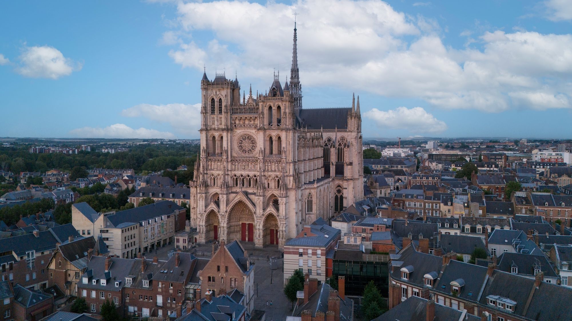 Amiens, la città ideale amata da Jules Verne
