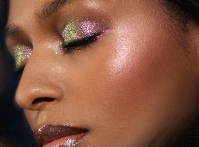 LUMIVERSE LIMITED EDITION. GLOW GALACTIC.