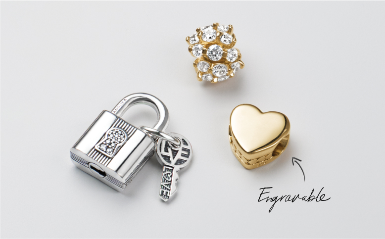 Free bracelet with qualifying spend